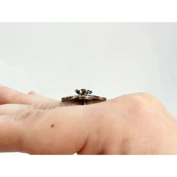 Foral Filigree Pewter Handmade 6 Petaled Vintage Ring - size 7.5 - Picture 2 of 8